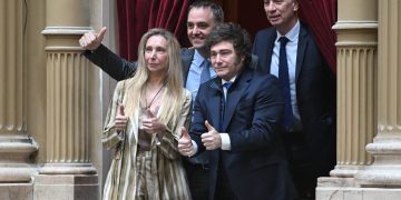 El Gobierno enfrenta una semana decisiva con Adorni en el Congreso y la necesidad de reactivar la agenda política