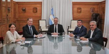 Gobernadores mineros salen a blindar los votos y el oficialismo buscará dictaminar la Ley de Glaciares