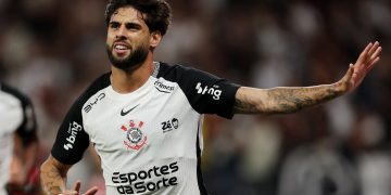 La selección de Italia comienza su reconstrucción: busca convocar a una estrella del fútbol brasileño