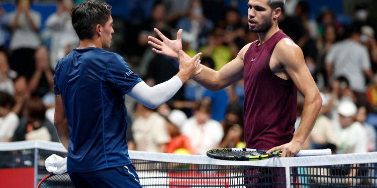 Sebastián Báez enfrentará a Carlos Alcaraz en el Masters 1000 de Montecarlo: hora y cómo verlo en vivo