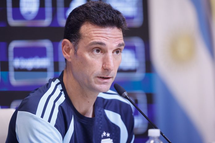 “Cada uno hace su lista”: un ayudante de Scaloni reveló el particular método para elegir a los jugadores de Argentina que irán al Mundial