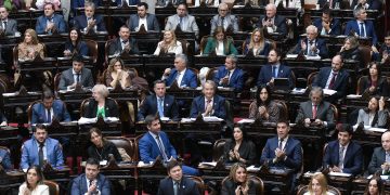 Cómo votó cada uno de los diputados la Ley Hojarasca, la iniciativa que apunta a derogar cerca de 70 normas