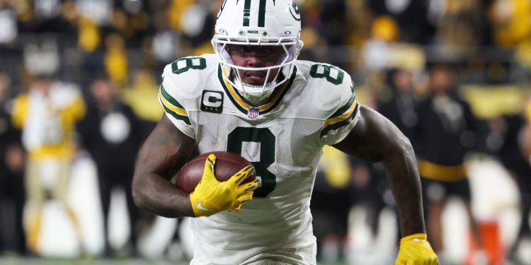 Josh Jacobs, corredor de los Packers, fue arrestado por cargos de abuso doméstico en Wisconsin