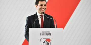 La advertencia del presidente de River en la previa del partido ante Rosario Central: “Somos 15 millones de personas mirando con la guardia alta”