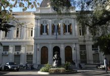 Tras la marcha en reclamo por los fondos, la Universidad Nacional de La Plata anunció otra semana de paro