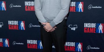 Vínculos con la mafia y una lluvia de dólares: el árbitro que apostaba en sus propios partidos y generó un sismo en la NBA