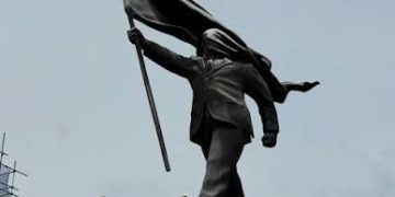 Estatuas ciegas, cuerpos inmóviles: Cuando el arte es acción política