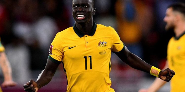 De un campo de refugiados al Mundial 2026: la historia de Awer Mabil, una de las figuras de Australia