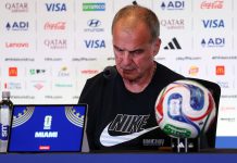 EN VIVO: Marcelo Bielsa habla en conferencia de prensa tras la eliminación de Uruguay en el Mundial 2026