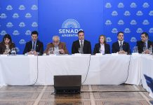 La comisión de Acuerdos reabre el debate sobre una veintena de pliegos judiciales