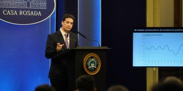 “La economía va bien, sabemos que falta pero pronto la situación va a mejorar para todos”, afirmó el nuevo vocero presidencial