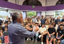 La Libertad Avanza quiere afianzar el “voto joven” y busca bajar la edad mínima para ser concejal bonaerense