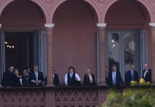 La orden que se impartió puertas adentro del Gobierno para dar vuelta la página con el caso Adorni