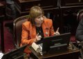 La salida de Adorni queda atada a un juego de presiones y sospechas cruzadas entre el oficialismo y los aliados
