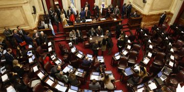Naufragó la sesión en el Senado en la que la oposición buscaba impulsar la interpelación de Adorni