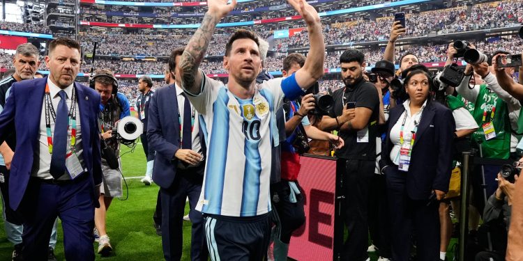 “Tendríamos que esperar más de 400 mil años para ver a un nuevo Messi”: el curioso análisis matemático sobre el capitán argentino