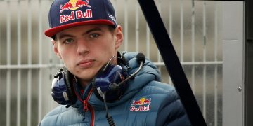 Un chico de 18 años, una carrera que nadie esperaba y una victoria que cambió todo: así nació la leyenda de Verstappen