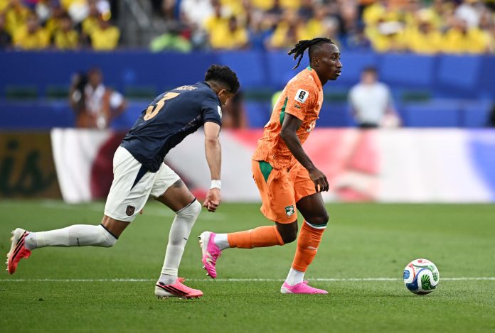 “Ya hablé diez veces, no es mi trabajo”: la llamativa reacción de una joven figura de Costa de Marfil tras la victoria ante Ecuador en el Mundial