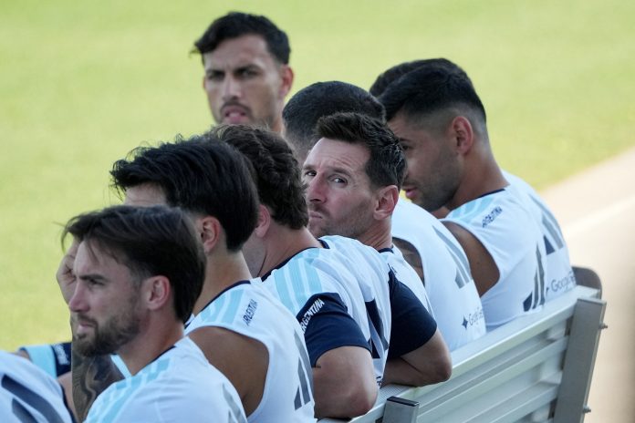 Argentina volvió a las prácticas tras la remontada ante Egipto: cómo está “Cuti” Romero y el detalle de Messi al saltar a la cancha