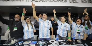 ATE pidió que el Gobierno dicte un asueto administrativo para este miércoles por el partido de Argentina-Inglaterra