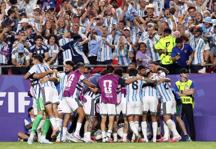 El boletín del triunfo de Argentina ante Suiza: Julián Álvarez en modo Messi y la dupla Cuti Romero-Licha Martínez, otra vez clave