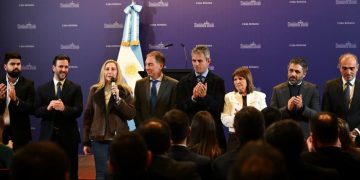 El debate interno detrás de las alternativas del Gobierno para aprobar la reforma electoral