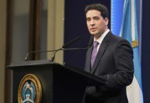 El Gobierno confirmó que Manuel Adorni mantiene custodia oficial a pesar de que ya no es funcionario