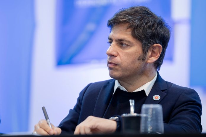 El Gobierno trabaja con la hipótesis de que Kicillof desdoblará la elección y lo festejan: los escenarios en carpeta