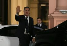 El Gobierno y la sombra de Adorni: un plan reduccionista para tratar de cambiar de tema