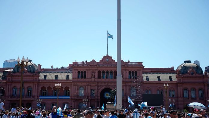 El impacto del Mundial en la gestión y los desafíos del Gobierno para retomar la agenda la próxima semana