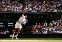 El sueño histórico de Novak Djokovic llegó hasta las semifinales: Jannik Sinner le ganó en tres sets y buscará otro título en Wimbledon
