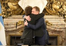 Fin al presidente antisistema: Milei ya tiene su “casta” y se aferra al dogma económico