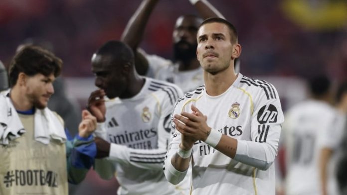 Franco Mastantuono “tiene un pie y medio afuera” del Real Madrid: la tajante decisión que tomó Mourinho
