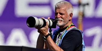La sorpresiva aparición del presidente de República Checa en la Fórmula 1: se acreditó como fotógrafo y vivió el GP de Hungría de un modo particular