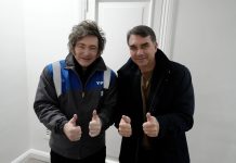 Milei viaja a Brasil para apoyar la candidatura de Flavio Bolsonaro: desde el Planalto lo trataron de “imbécil”