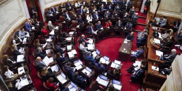 Senado: habrá sesión el jueves 16 para aprobar la ley de propiedad privada, aunque siguen las dudas por el número