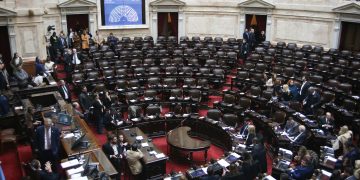 Sin proyectos del Poder Ejecutivo y con las comisiones cerradas, LLA paraliza la actividad en Diputados
