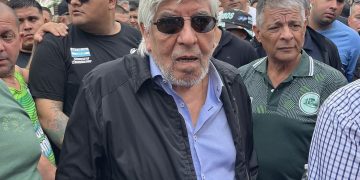 Tambalea el poder de Moyano: empresarios del interior se ponen de acuerdo para impulsar convenios colectivos por región