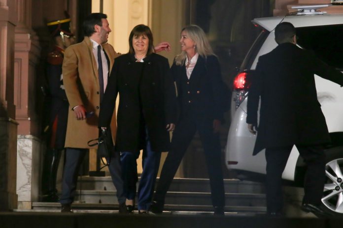 Bullrich le marca la cancha al Gobierno por el impacto diario de la economía y en la Casa Rosada dicen que fue consensuado