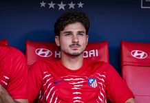 El CEO del Atlético de Madrid criticó al entorno de Julián Álvarez y señaló la única manera en la que aceptaría venderlo