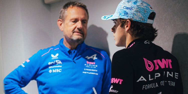 El director de Alpine elogió a Colapinto tras acortar distancias con el auto de Gasly, que recibió mejoras