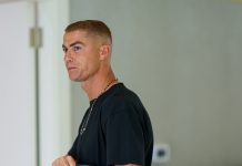 El impactante cambio de look de Cristiano Ronaldo antes de una nueva temporada con el All Nassr: “¿Quién llegó?»