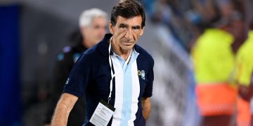 Gustavo Costas vuelve a dirigir tras su salida de Racing: el club en el que desembarcará