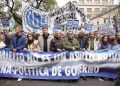 La CGT y las CTA analizan movilizarse este viernes ante Trabajo en reclamo de un fuerte aumento del salario mínimo