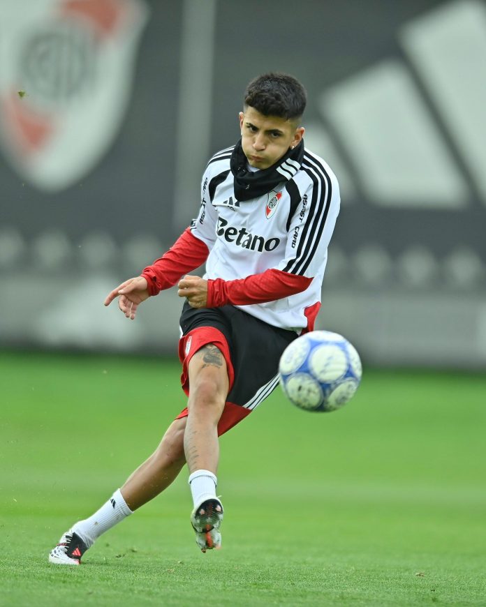 La decisión que tomó Coudet con Thiago Almada de cara al partido ante Argentinos y el “refuerzo” que tendrá River Plate