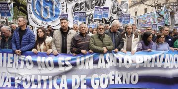 Los tres reclamos urgentes que le hizo la CGT al Gobierno para aliviar el endeudamiento de familias y pymes