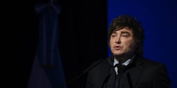 Pese a las dichos contra el aborto, el Gobierno por ahora descarta avanzar en la derogación de la ley