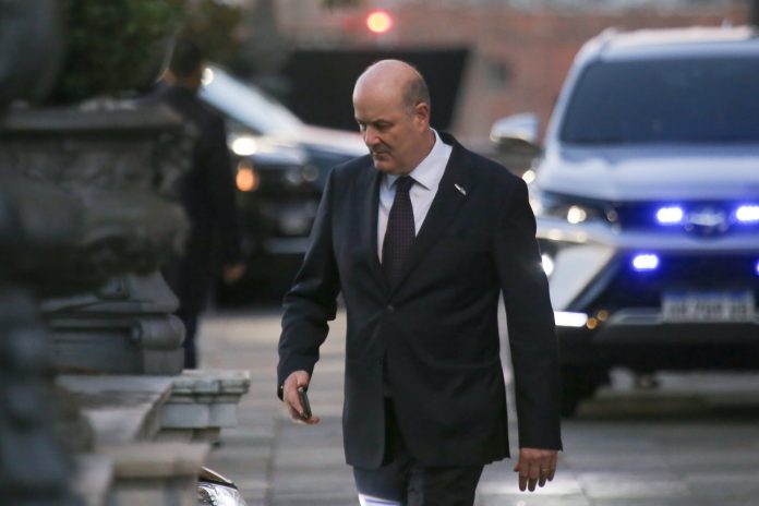 Sturzenegger defendió la fallida modificación a la Ley de Tierras: “Era elegir entre el miedo y la prosperidad”