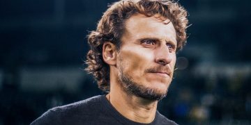 Uruguay confirmó a un histórico futbolista como nuevo director técnico de la selección: “La leyenda regresa a casa”